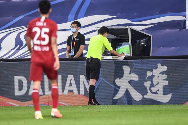 热刺=瓜帅克星！瓜帅带队已经输给热刺9次了